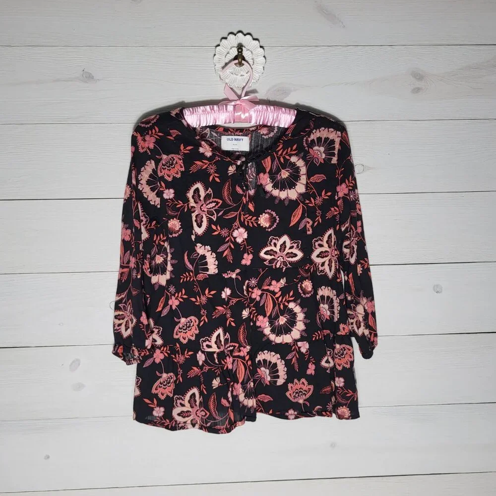 Old Navy Dark Floral Peplum Top BOHO